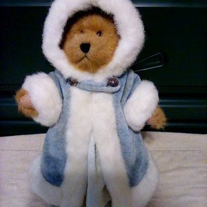 BB Bailey ✍️REDUCED PRICE👍reg$12